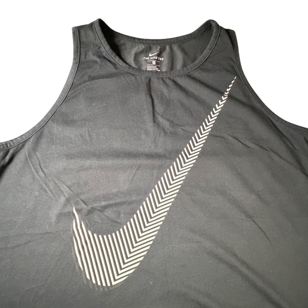 Nike‎ Women Black Graphic Swoosh Athletic Cut Tank Top 1X Sleeveless J10